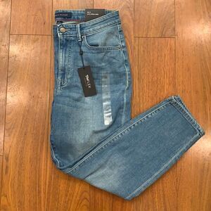 NWT Tommy Hilfiger Curvy Skinny Ankle Size 12